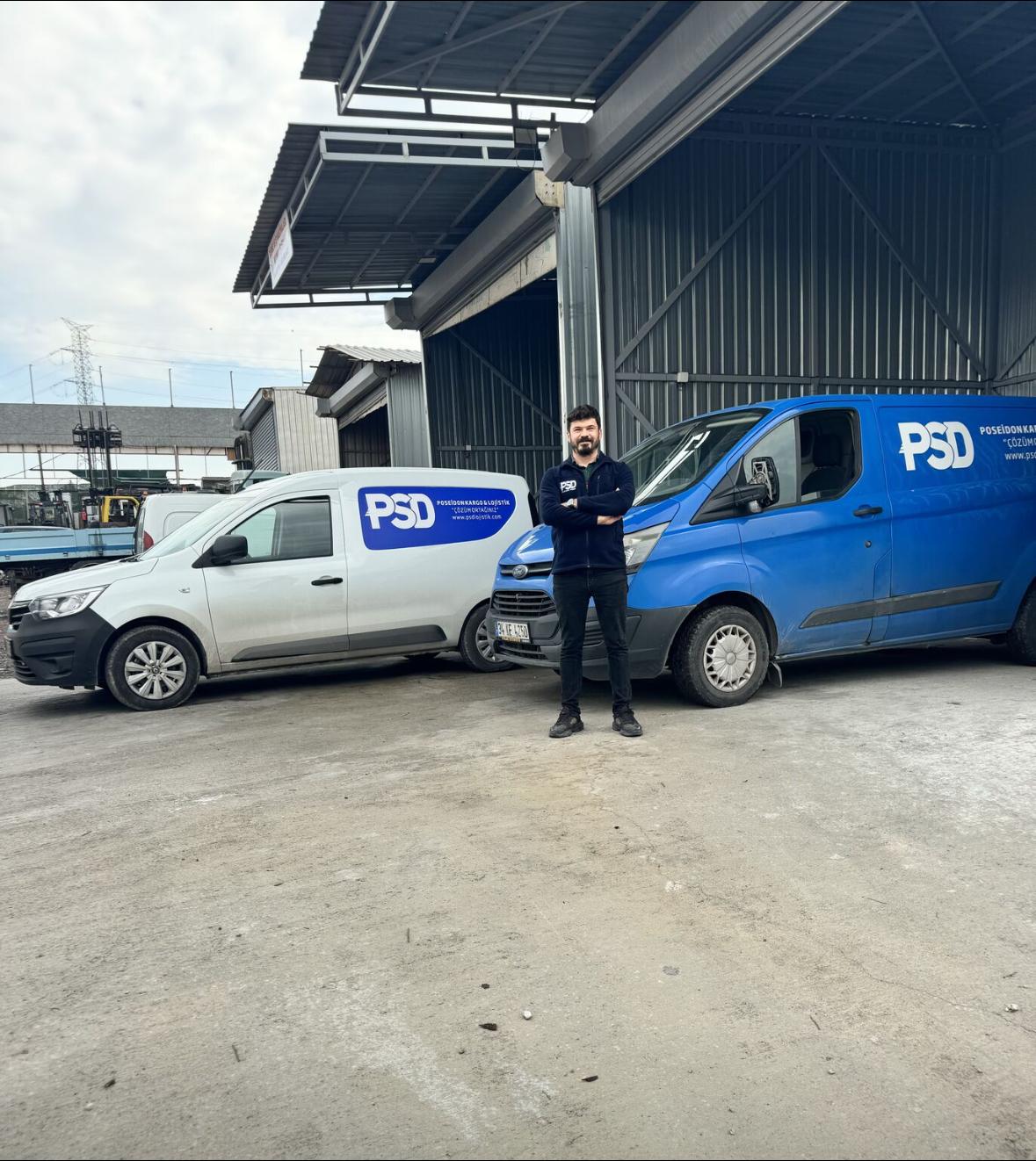 PSD Kargo ve Menderes Akçay ile Konferanslarda Liderlik ve Etkili İletişim: 2500 Kişilik Etkinlikte Zirve