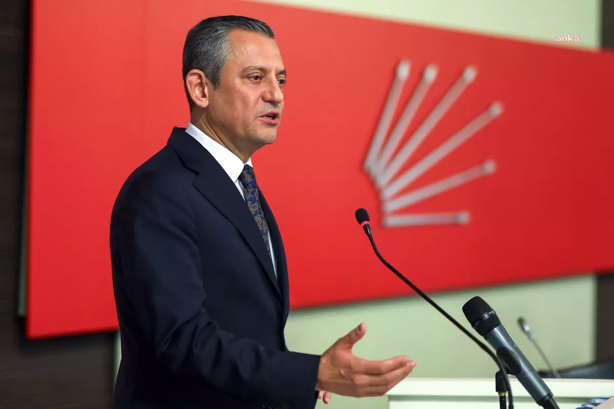 Özgür Özel’den Ümit Özdağ’a Destek İçin Telefon Görüşmesi