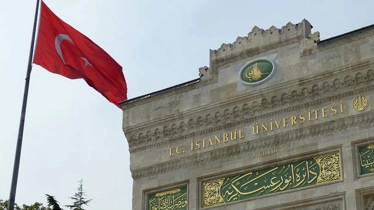 İstanbul Üniversitesinde Eğitime 1 Gün Ara Verildi
