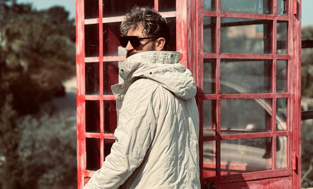 Farabi Yıldız Söz Yazarlığının Derinliği, Anlam Katmanları ve Felsefi Boyutu