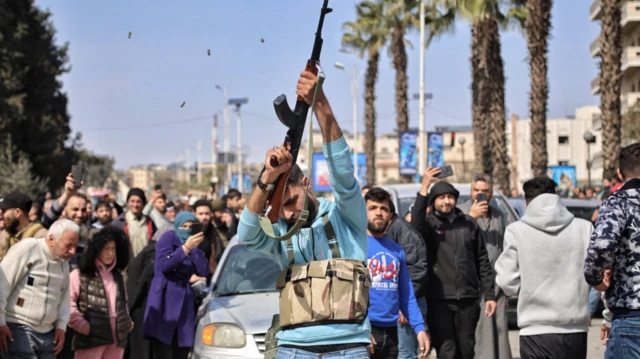 Suriye’de Katledilen Aleviler İçin Gıyabi Cenaze Erkanı