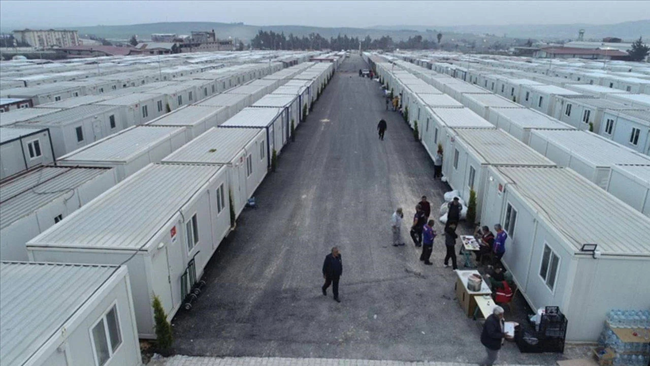 Depremzedeye Ekrem İmamoğlu Tehdidi