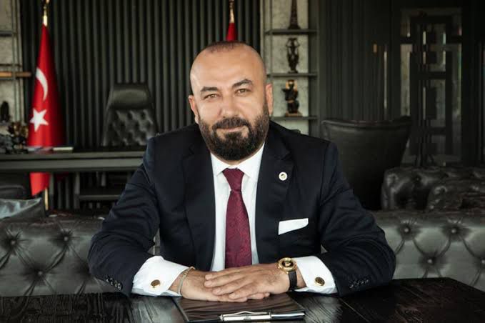 Kıbrıs Türk Cumhuriyeti’nin 51. Kuruluş Yıldönümü Coşkusu: “Ayşe Tatile Çıktı” İle Tarihe Işık Tutuluyor