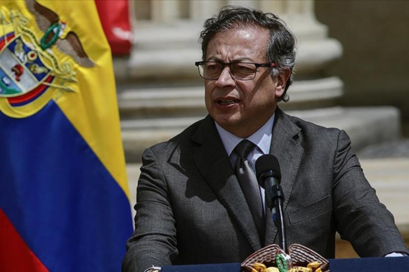 Kolombiya lideri Petro: ABD, askeri işgal için bahane kullanıyor