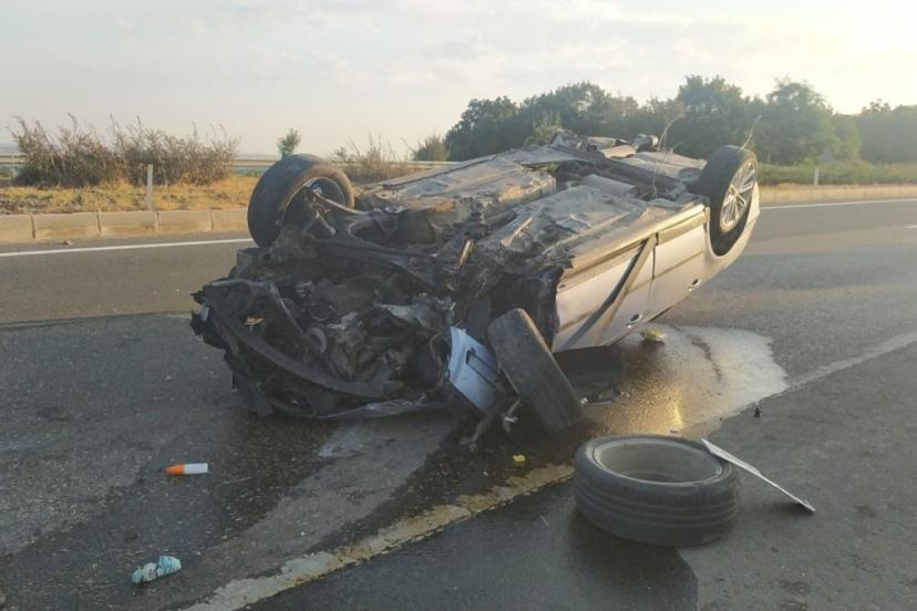 Tekirdağ’da refüje çarpan araç takla attı: 1 yaralı