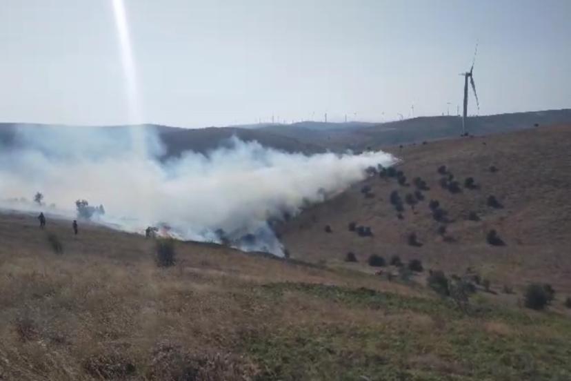 Tokat’ta örtü yangını çıktı: Vatandaşlar ve ekipler beraber söndürdü
