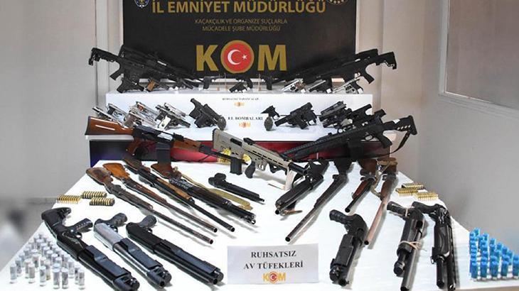 Erzincan’da Kaçak Silah Operasyonu: Çok Sayıda Silah Ele Geçirildi