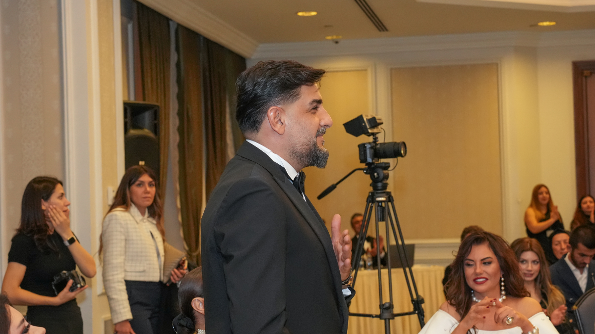 AZİZ KOTUZ’TAN GÖRKEMLİ GECE: HANDE BETÜL SEVİMLİ ÜÇ TAÇLA TARİHE GEÇTİ!