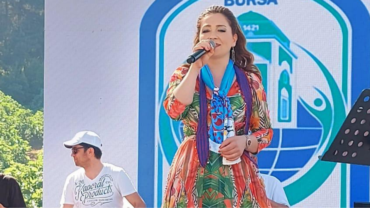 Cemile Kara: Karadeniz’in Ruhu, Sahnelerin Gücü