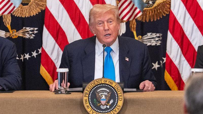 Trump’tan İran’a Sert Uyarı: “Taş Devri’ne Geri Göndereceğiz”