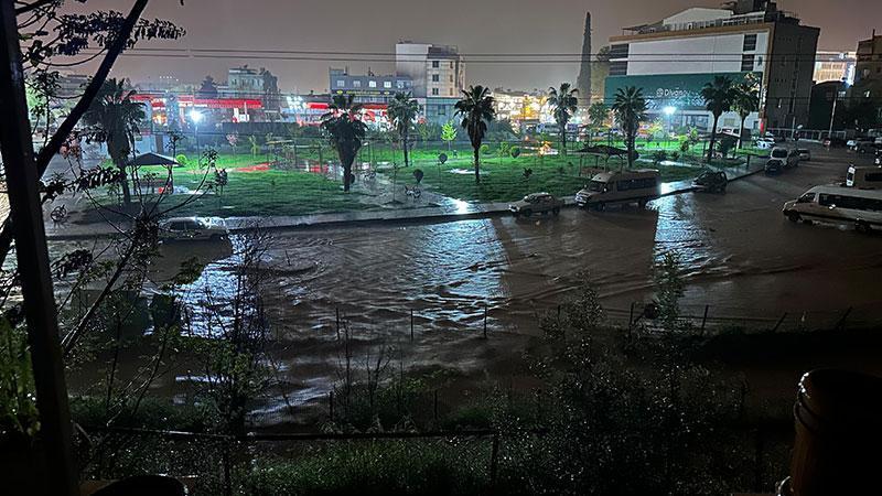 Kadirli’de Şiddetli Yağış Taşkınlara Yol Açtı