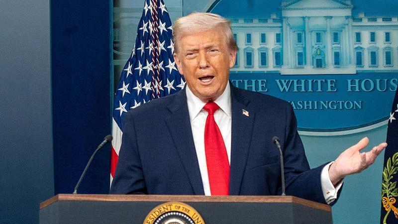 “Trump: İran’la Görüşüyoruz Ama Şantaja İzin Vermeyiz”
