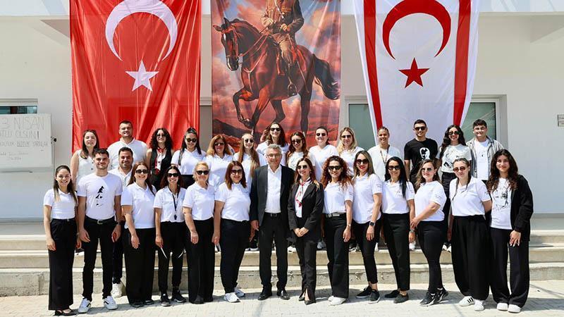 Kuzey Kıbrıs’ta 23 Nisan coşkusu: Cumhurbaşkanı Erhürman çocuklarla buluştu