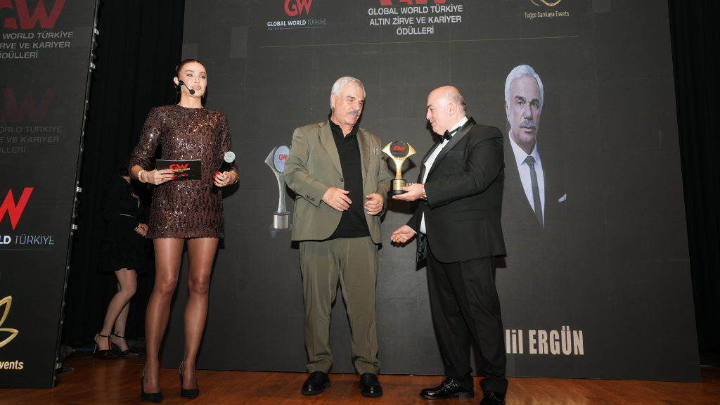 GLOBAL WORLD TÜRKİYE’YE PRESTİJLİ UNVAN: “YILIN EN HIZLI BÜYÜYEN FRANCHISE MARKASI”