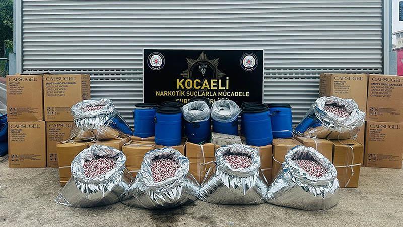 KOCAELİ’DE UYUŞTURUCU OPERASYONU: TONLARCA HAM MADDE ELE GEÇİRİLDİ
