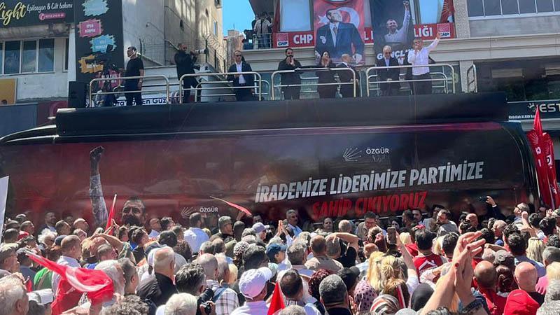 ÖZGÜR ÖZEL ANKARA’DA BAYRAMLAŞMA PROGRAMINA KATILDI