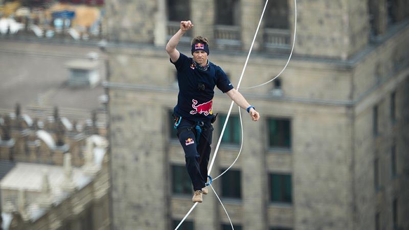 Varşova’da Rekor Denemesi: 500 Metrelik Slackline Parkuru Tamamlandı