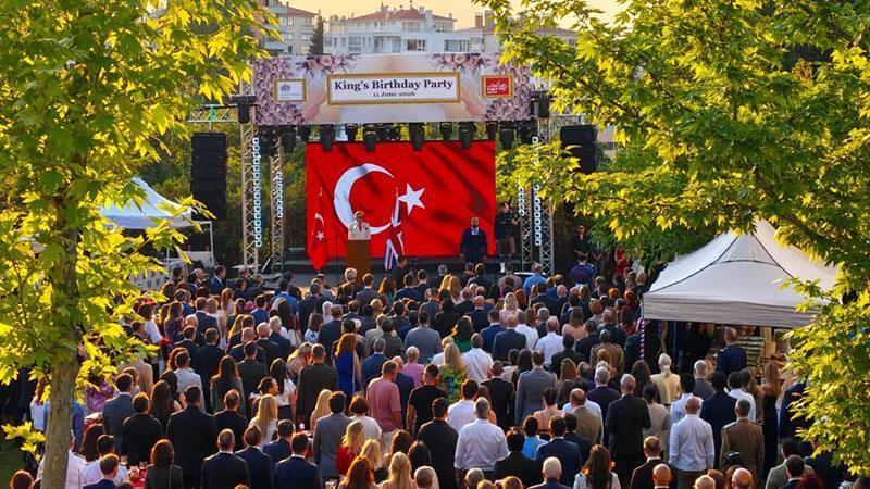 Ankara’da “Bir Yaz Gecesi Rüyası”: Türkiye-Birleşik Krallık İlişkilerinde Stratejik Kararlılık