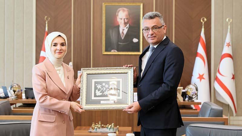 Erhürman, Bakan Göktaş ve Türkiye Heyetini Kabul Etti