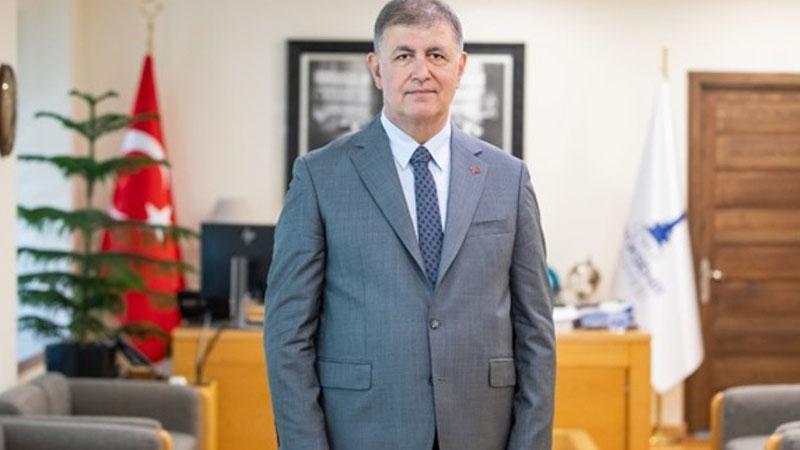 Cemil Tugay CHP’den İstifa Etti: “Görevime Bağımsız Olarak Devam Edeceğim”