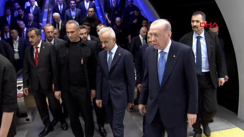 Erdoğan Halkalı-Arnavutköy Metro Hattında İncelemelerde Bulundu