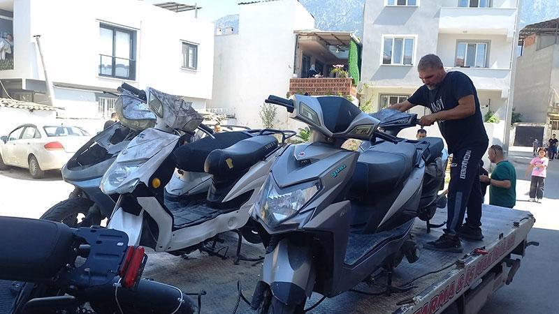 Manisa’da elektrikli motosiklet hırsızlığı şebekesi çökertildi: 3 çocuk şüpheli yakalandı