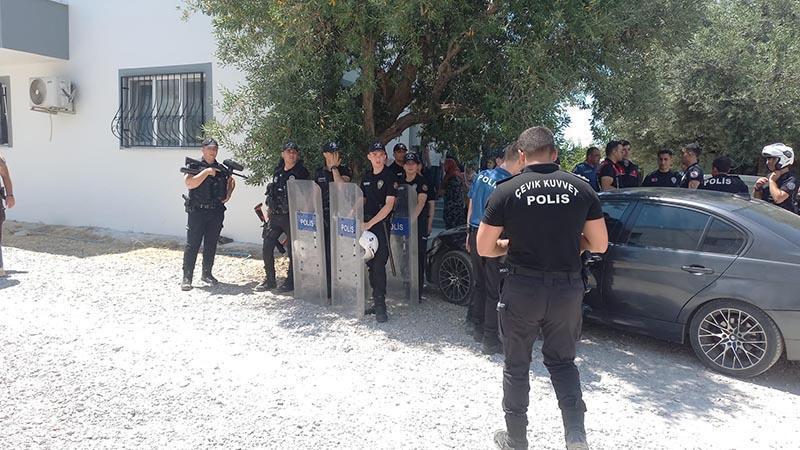 YANGIN SONRASI “SORUMLU KİM” KAVGASI: TAŞLI SOPALI OLAYDA 6 GÖZALTI