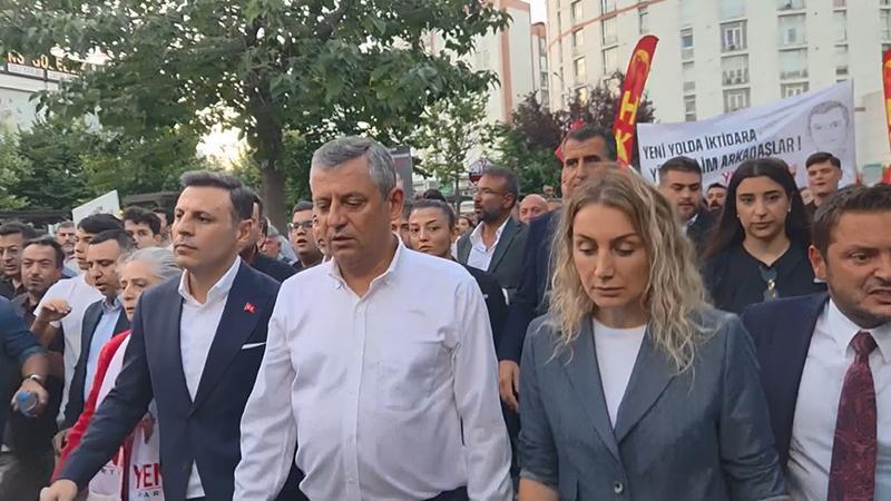 Beylikdüzü’nde 500’üncü gün yürüyüşü: Özgür Özel’den ‘geri adım atmadık’ mesajı**