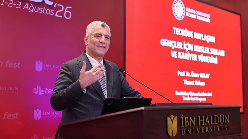 Bakan Bolat’tan Öğrencilere Tavsiye: “Türkçeyi İyi Kullananlar Daha İkna Edici Olur”