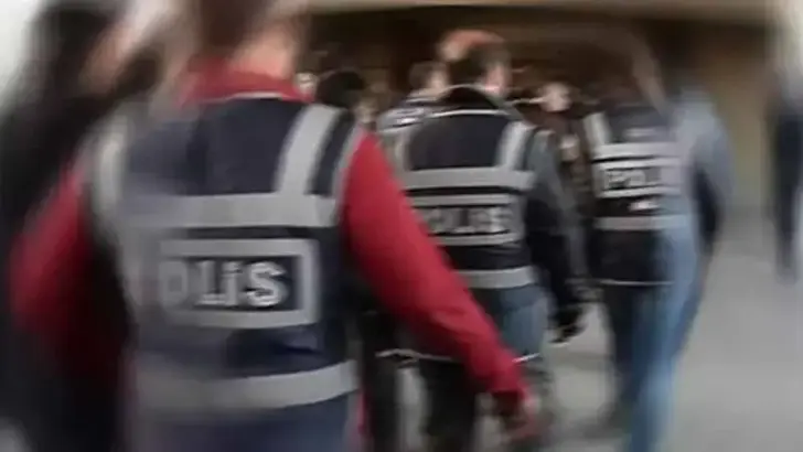 İstanbul’da ‘Şapkalılar’ suç örgütüne operasyon: 9 şüpheli gözaltında