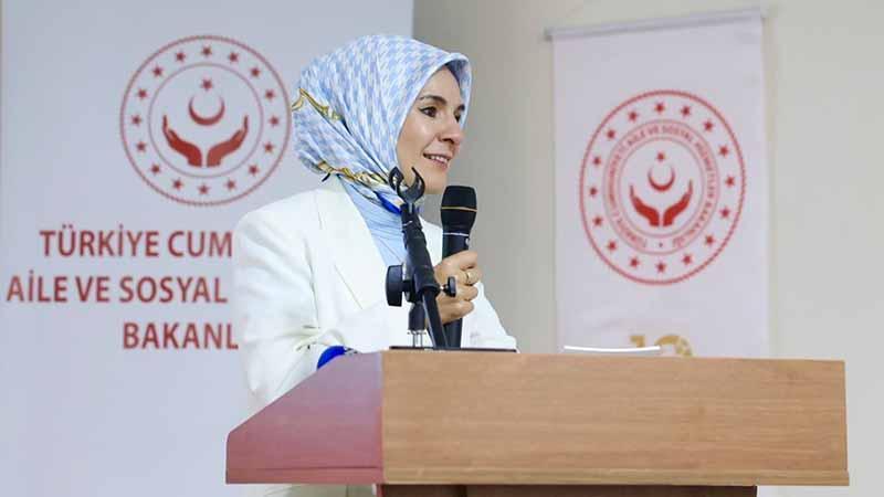 Bakan Göktaş: Eğitim yardımlarına yeni dönemde de devam edeceğiz