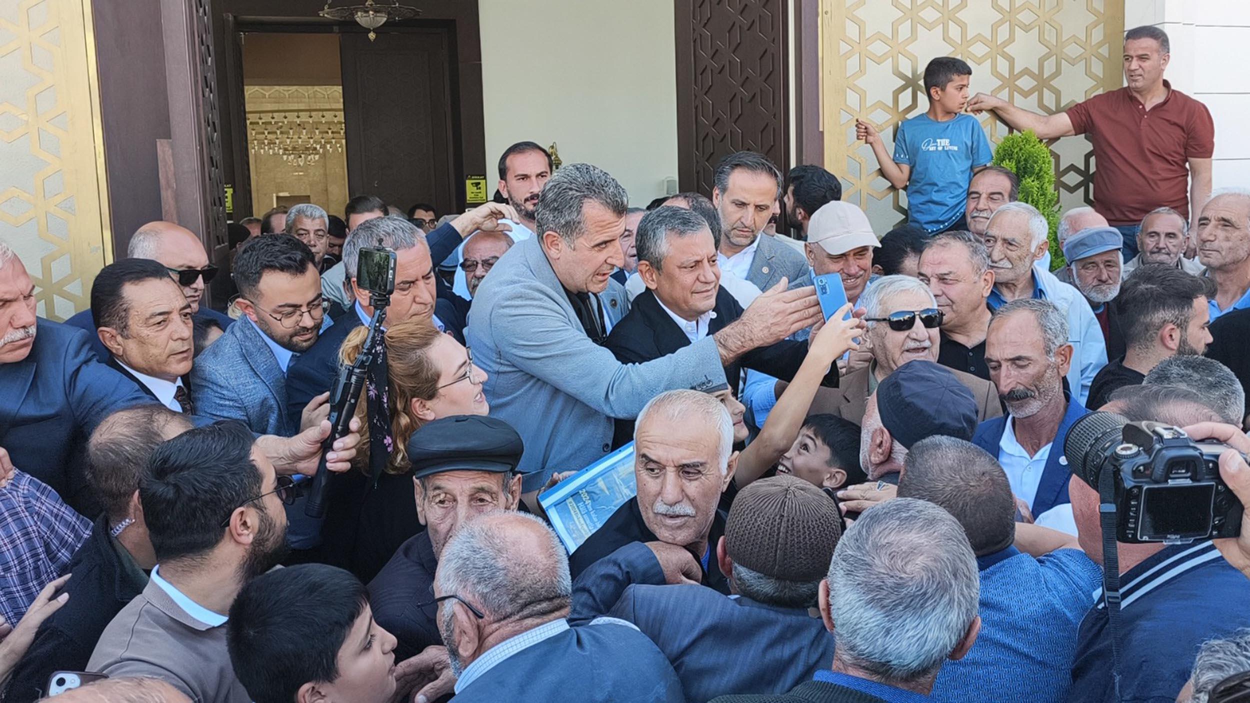 Özgür Özel: Bu yürüyüşün rotası iktidara doğrudur