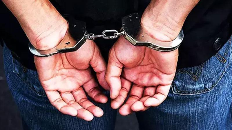 3,5 Milyon TL’yi Telefonda Kendini Polis Olarak Tanıtan Şüpheliye Gönderdi