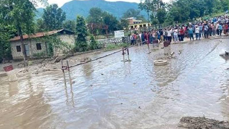 Nepal’de sel bilançosu ağırlaşıyor: 1451 kişi hayatını kaybetti