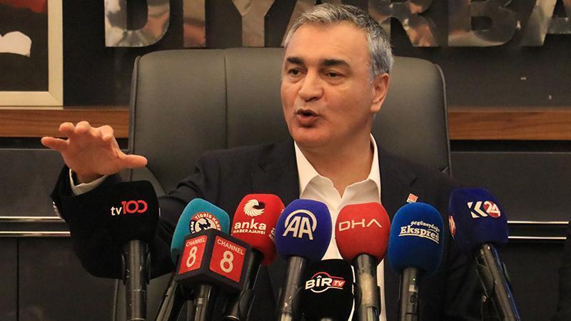 Müslim Sarı Diyarbakır’da konuştu: “Sorun çok boyutlu, tarihsel bir fırsat var”