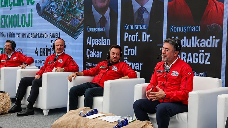 Yumaklı’dan tarım teknolojisi mesajı: “Tohum da bir teknolojidir”