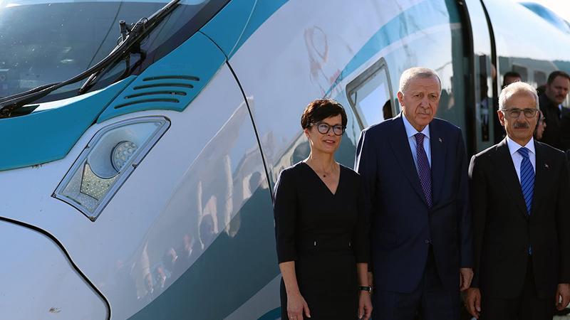 Halkalı-Kapıkule Hızlı Tren Hattı’nda seferler başladı
