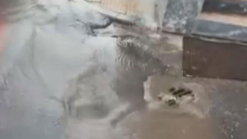 Zincirlikuyu alt geçidinde su baskını: Trafik aksadı